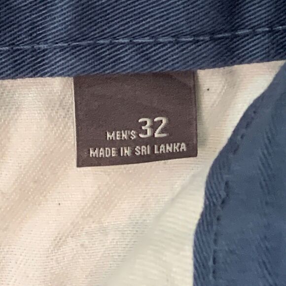 Eddie Bauer Men's Shorts Size 32 Steel Blue Classic Cotton Casual Golfing Chinos - Picture 14 of 15